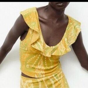 Zara Yellow & Green Jacquard Ruffle Sleeve Crop Top